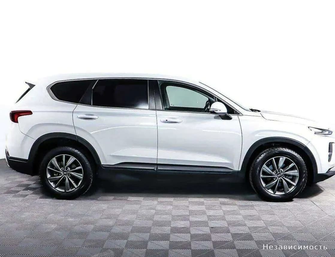 Hyundai Santa Fe 2018 с пробегом — фото 4