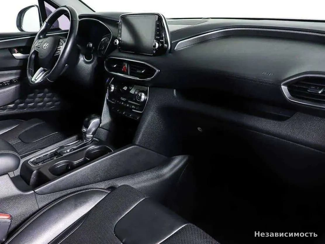 Hyundai Santa Fe 2018 с пробегом — фото 9