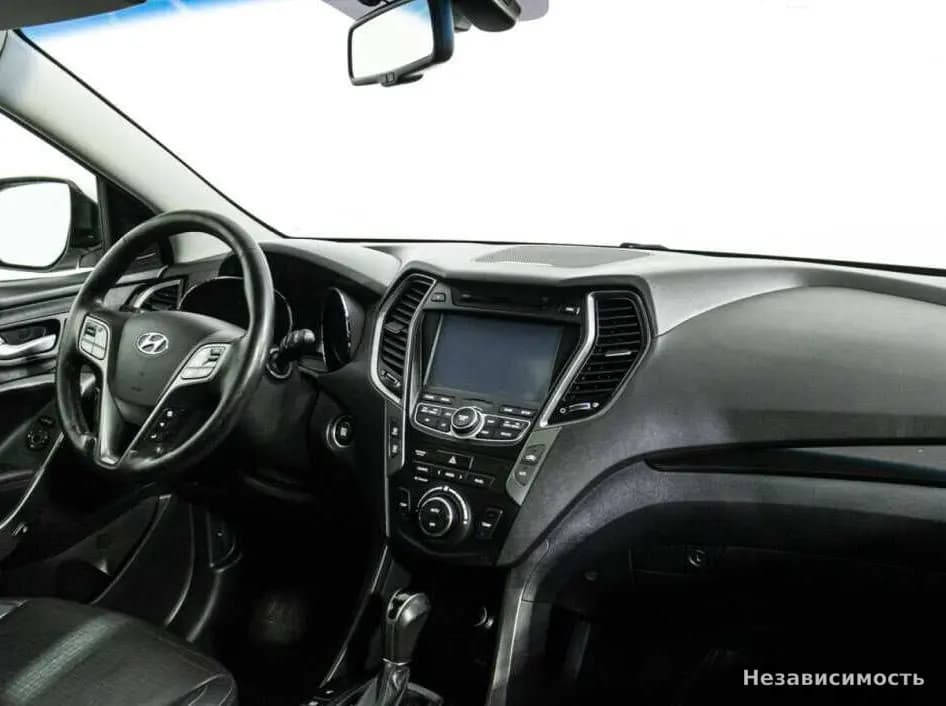 Hyundai Santa Fe 2013 с пробегом — фото 9