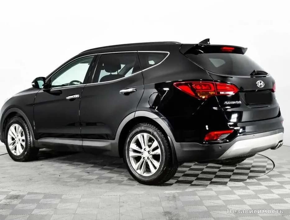 Hyundai Santa Fe 2017 с пробегом — фото 7