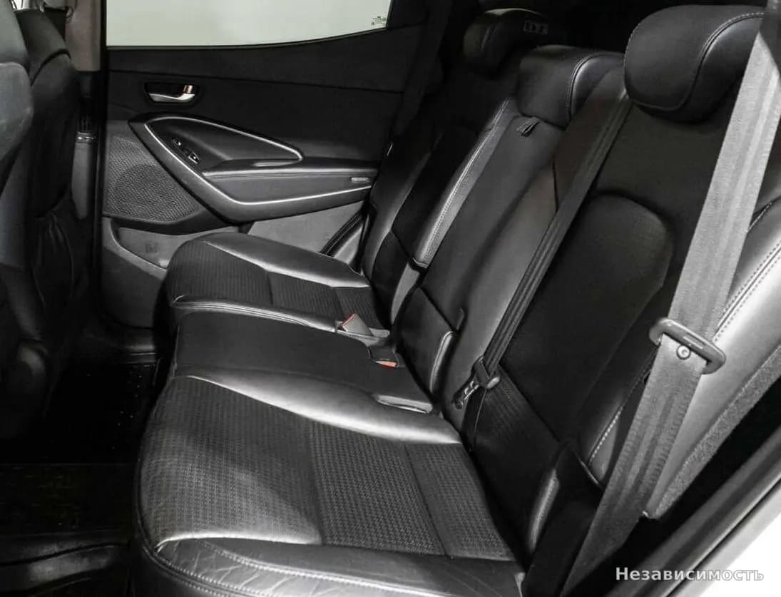Hyundai Santa Fe 2012 с пробегом — фото 10