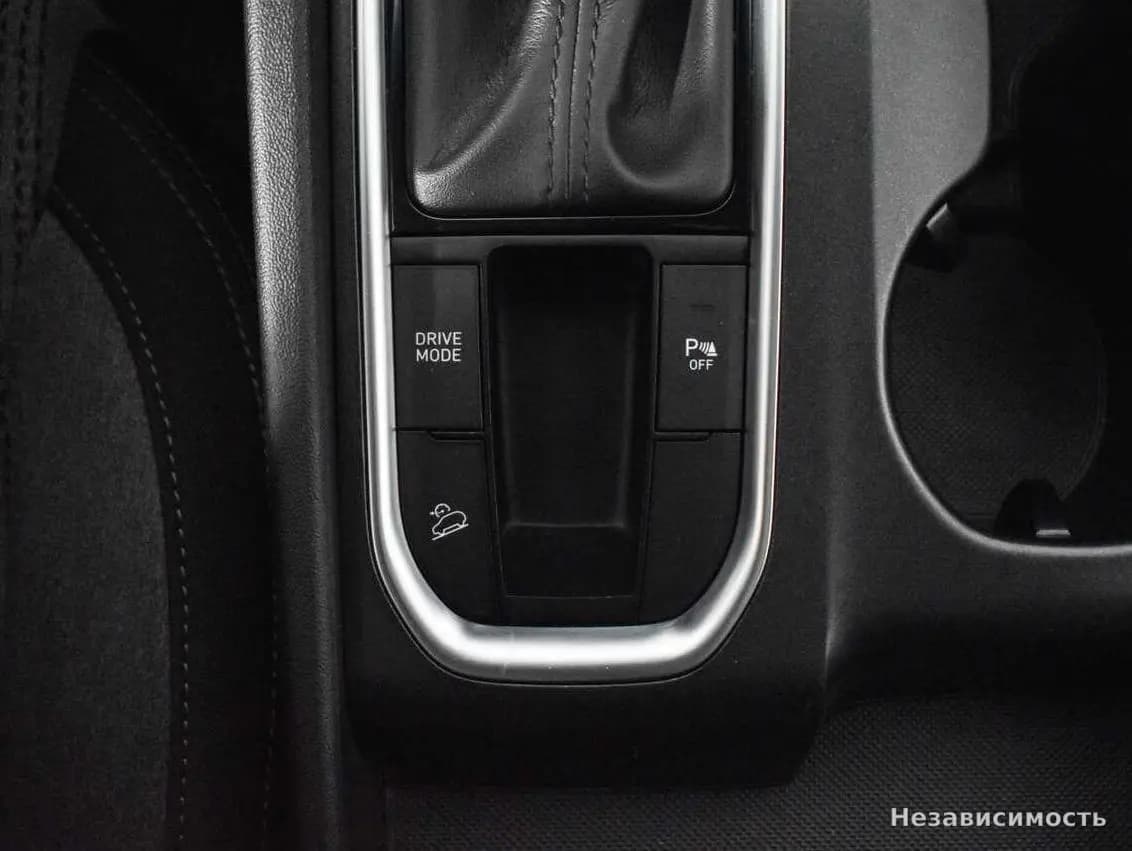 Hyundai Santa Fe 2018 с пробегом — фото 9