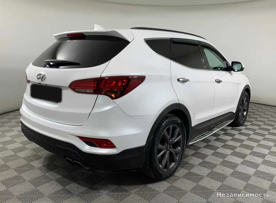Hyundai Santa Fe 2017 с пробегом — фото 5
