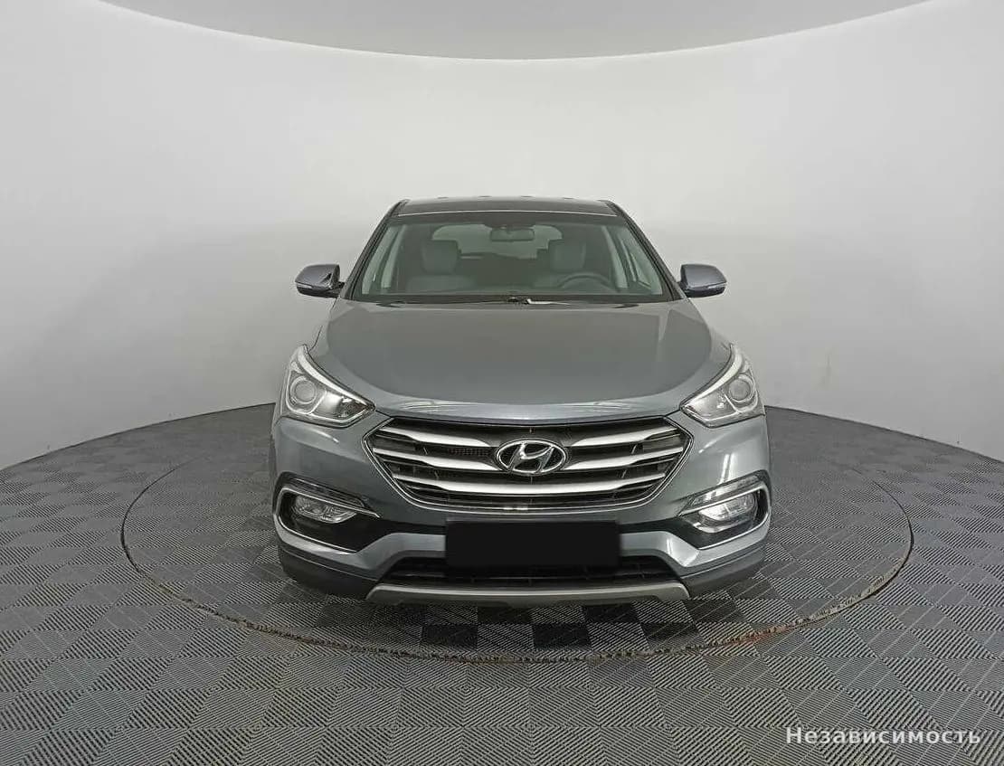 Hyundai Santa Fe 2018 с пробегом — фото 2