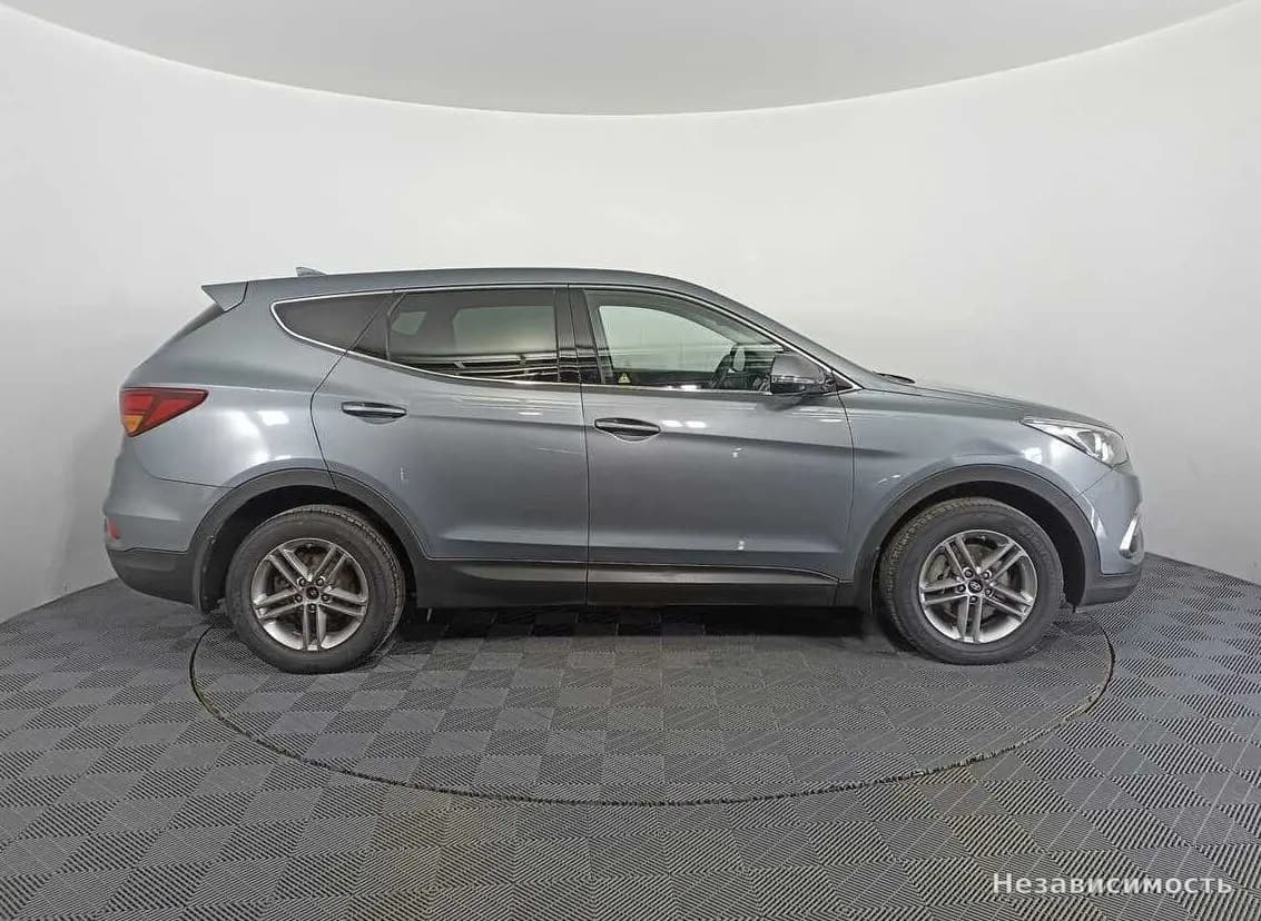 Hyundai Santa Fe 2018 с пробегом — фото 4