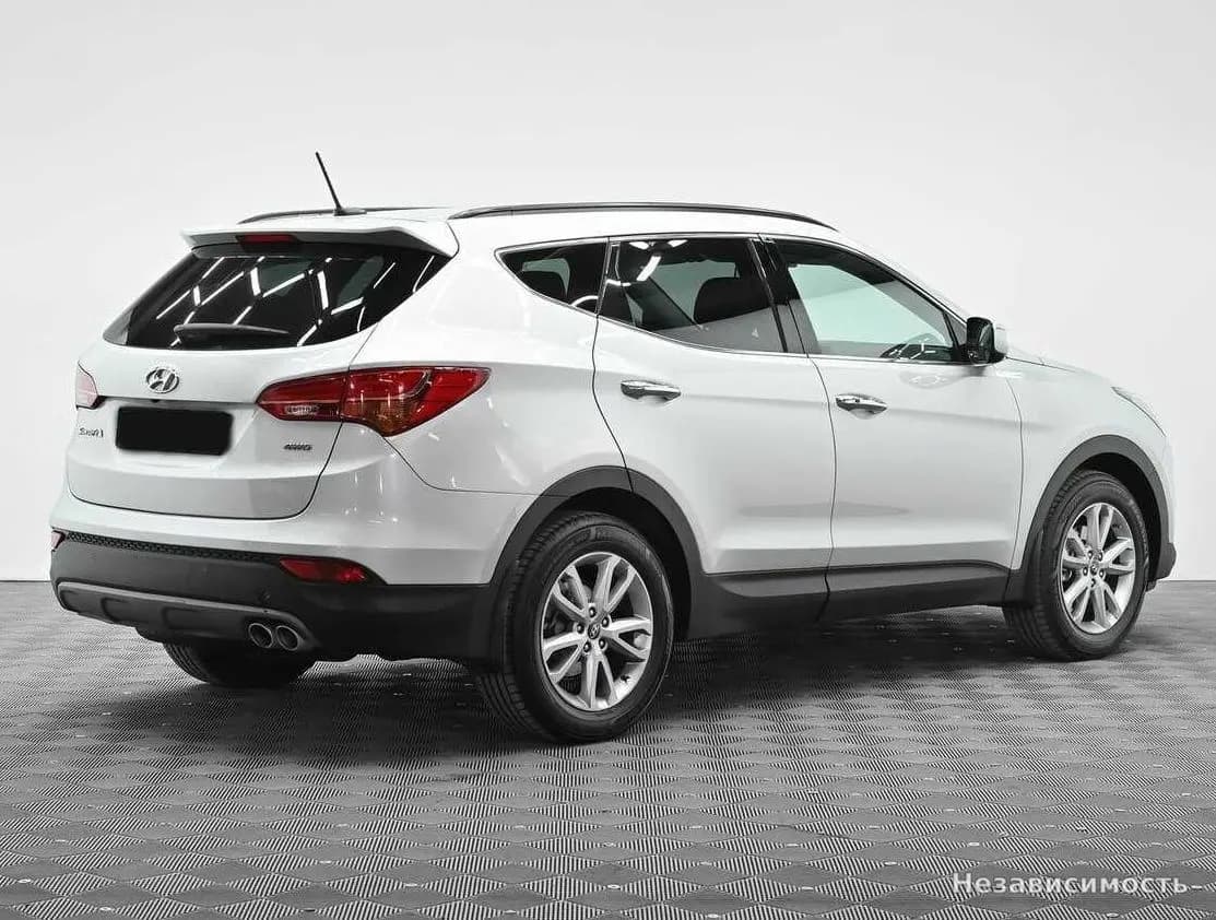 Hyundai Santa Fe 2012 с пробегом — фото 4