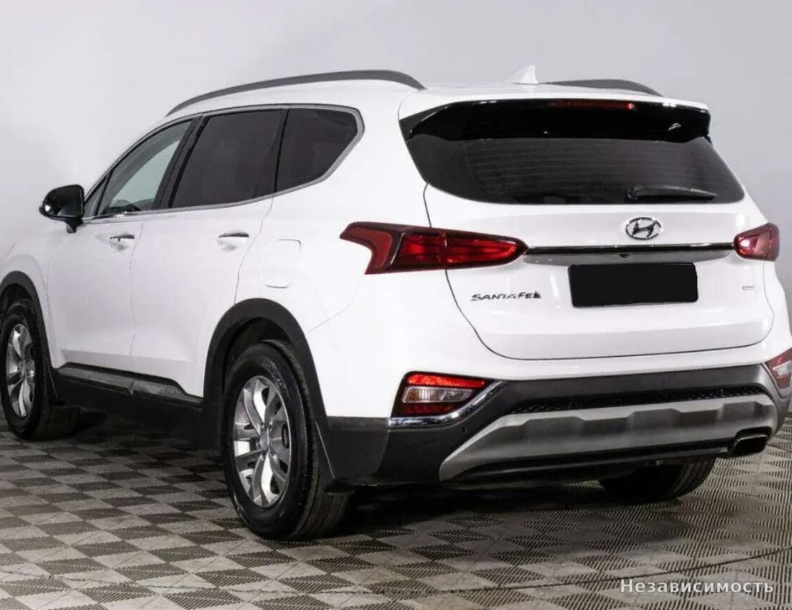 Hyundai Santa Fe 2019 с пробегом — фото 10