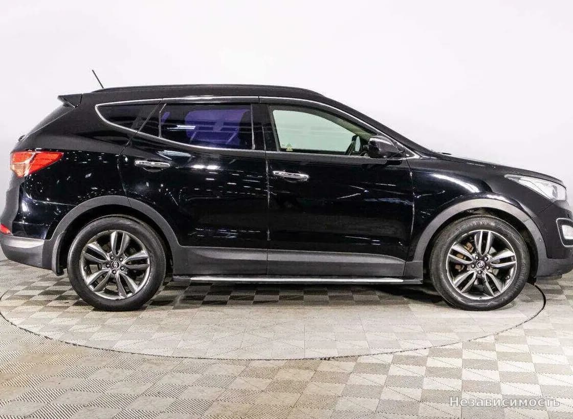 Hyundai Santa Fe 2012 с пробегом — фото 4