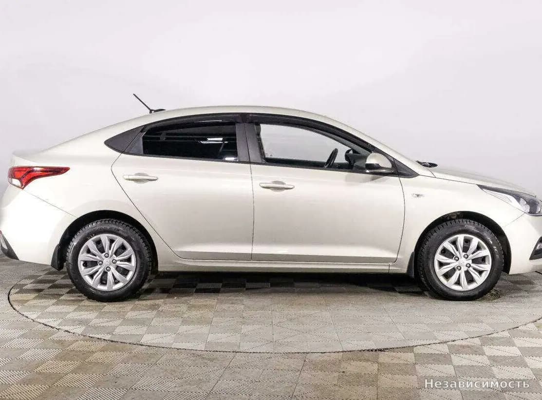Hyundai Solaris 2019 с пробегом — фото 4