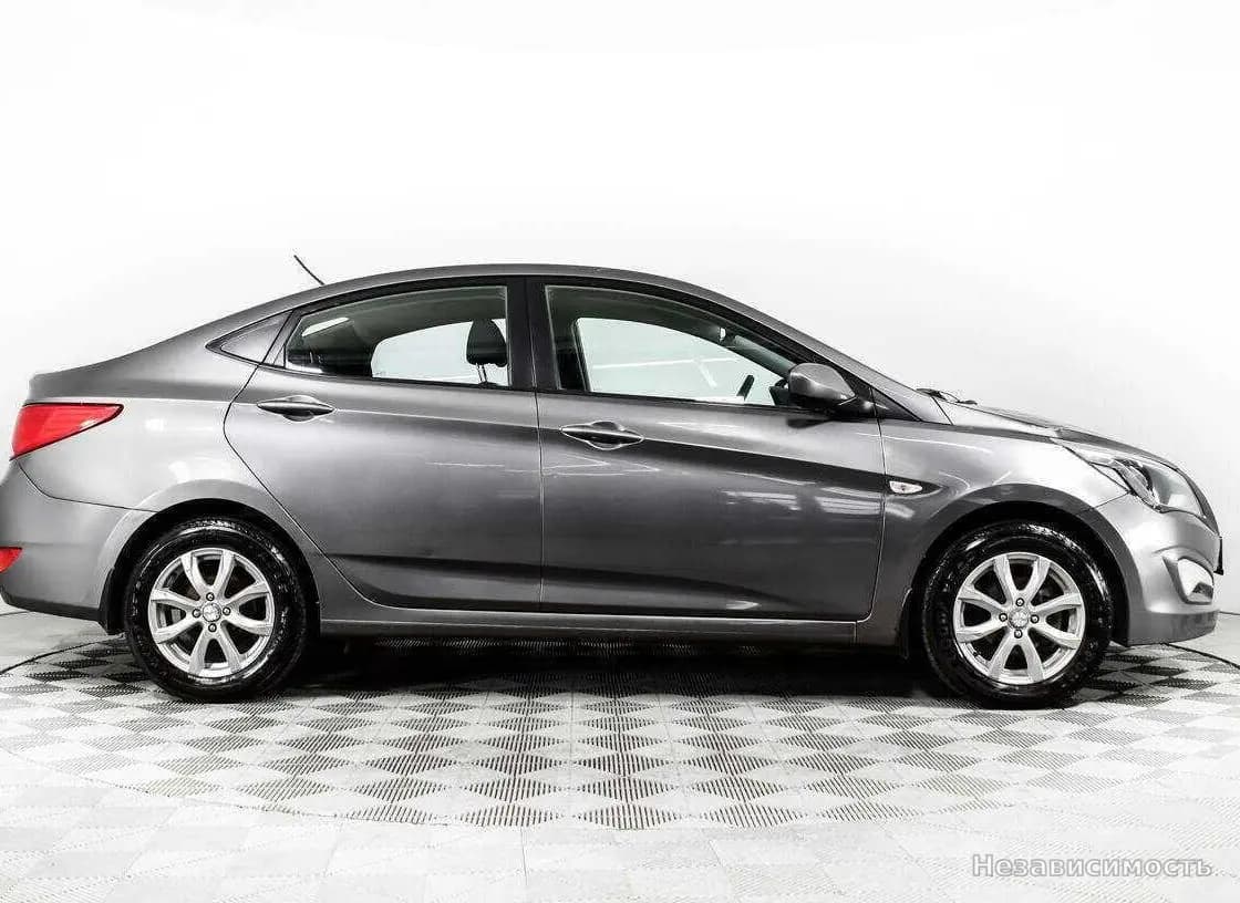 Hyundai Solaris 2016 с пробегом — фото 4