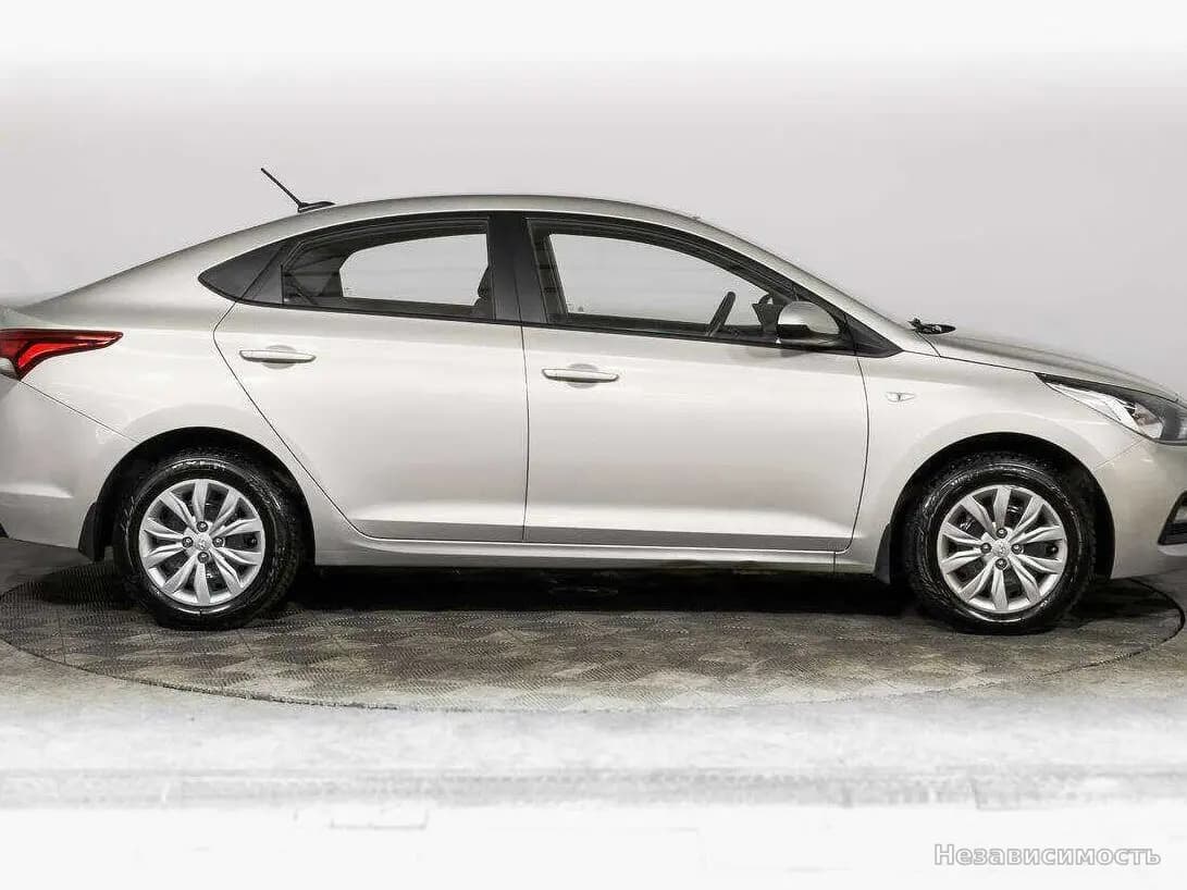 Hyundai Solaris 2018 с пробегом — фото 4