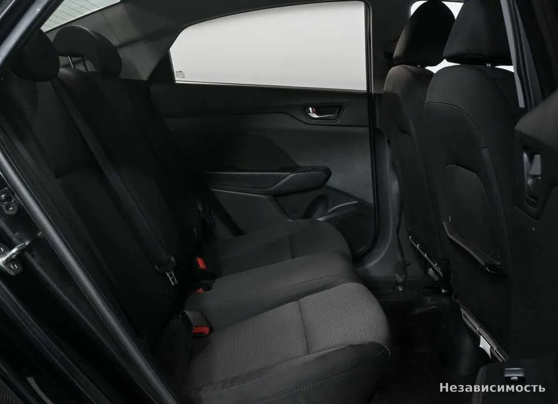 Hyundai Solaris 2018 с пробегом — фото 10