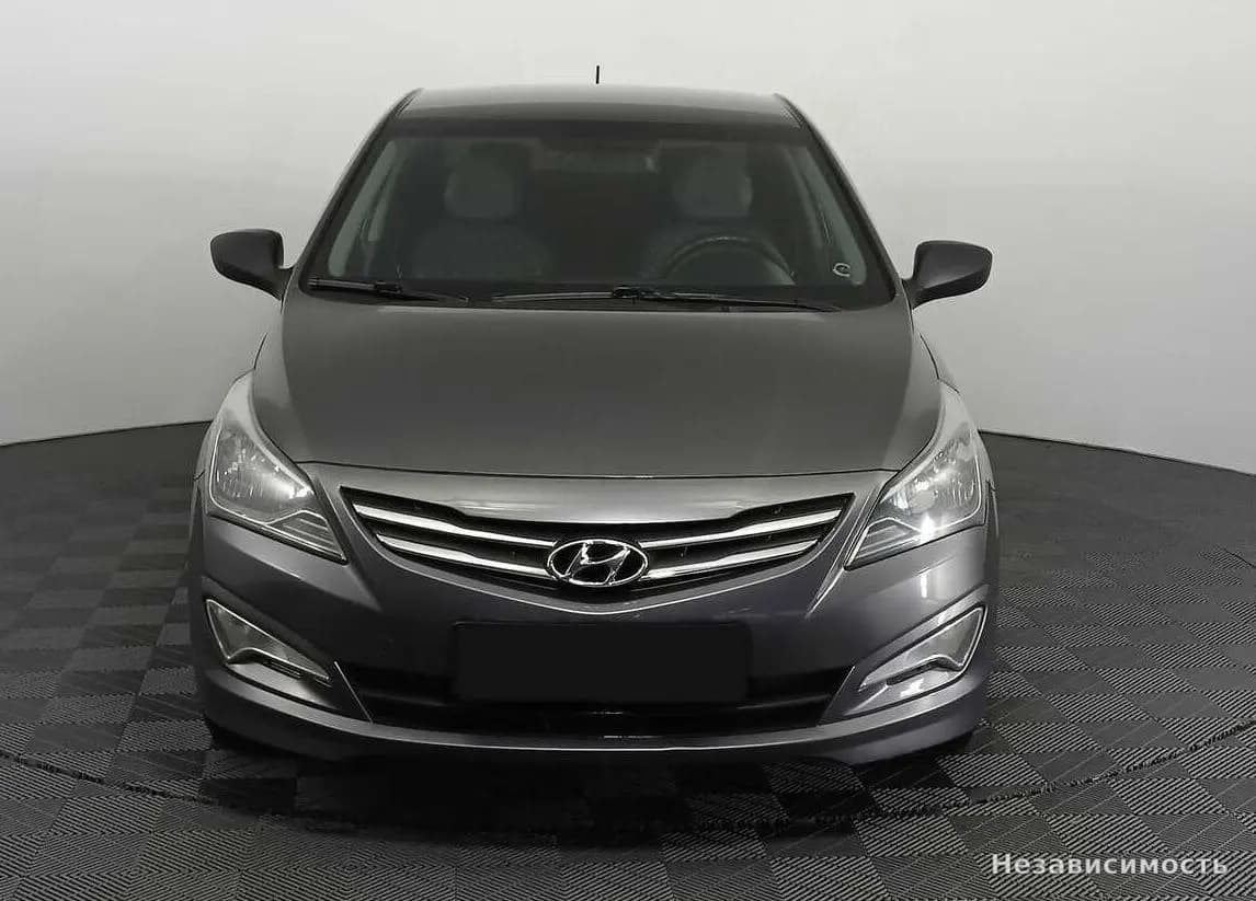 Hyundai Solaris 2015 с пробегом — фото 2