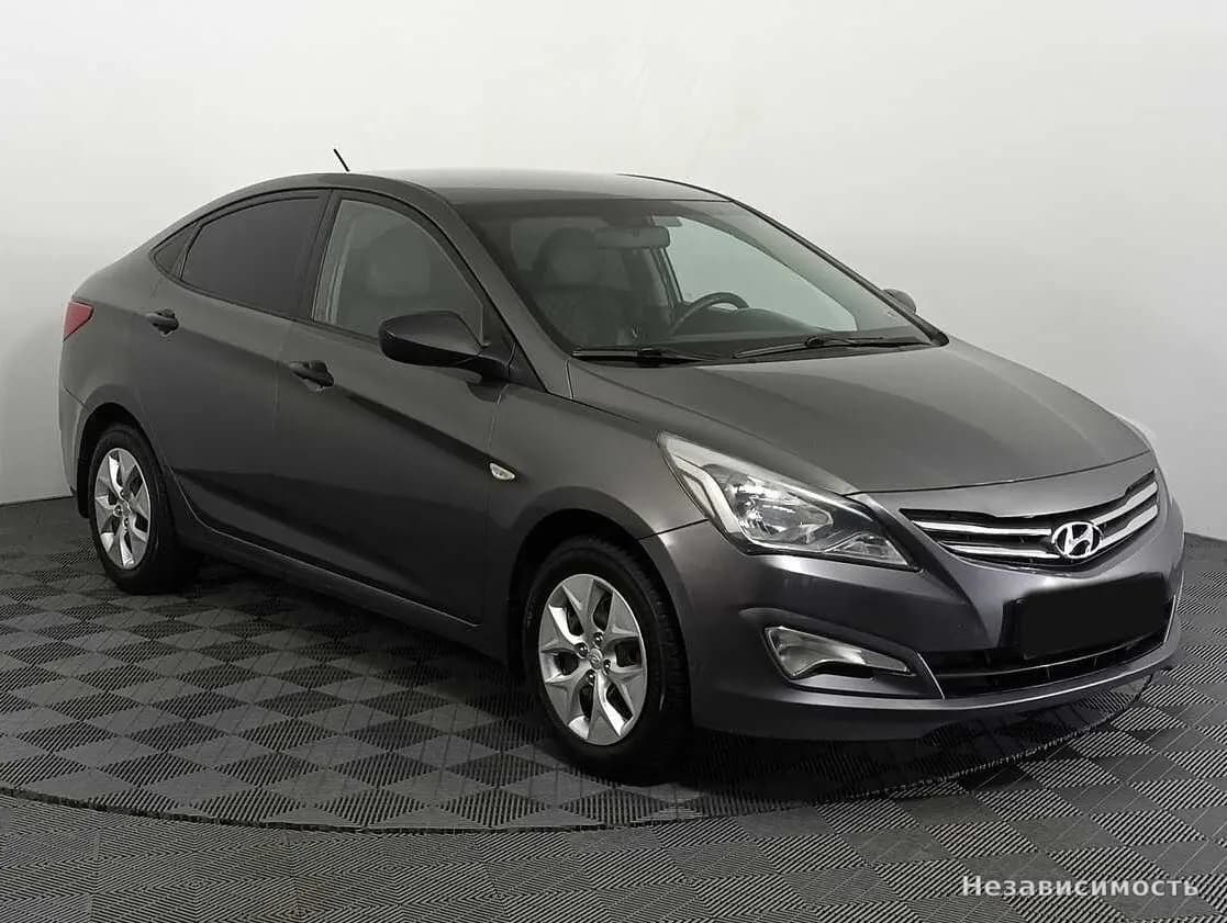 Hyundai Solaris 2015 с пробегом — фото 3