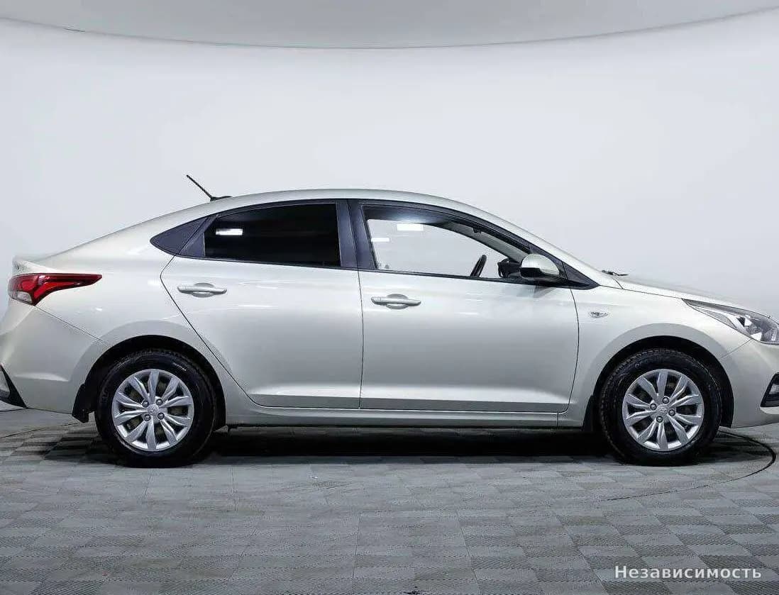 Hyundai Solaris 2017 с пробегом — фото 3