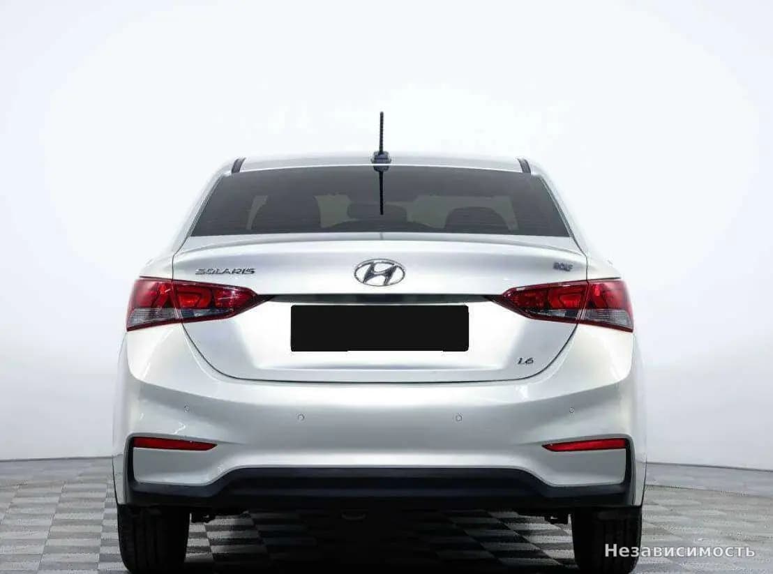 Hyundai Solaris 2017 с пробегом — фото 5