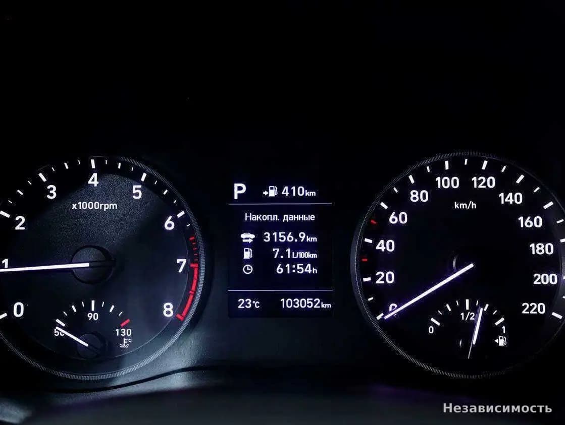Hyundai Solaris 2017 с пробегом — фото 10