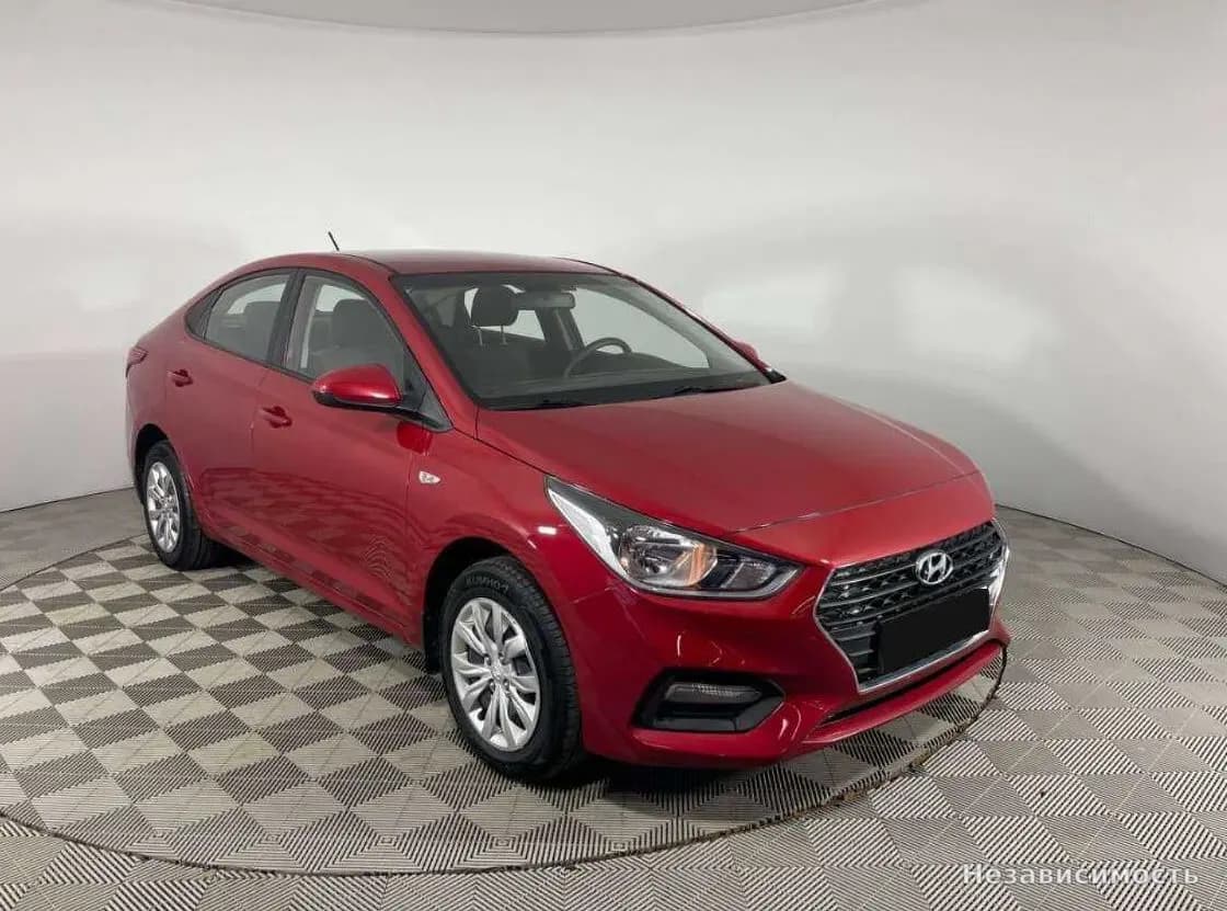 Hyundai Solaris 2017 с пробегом — фото 3