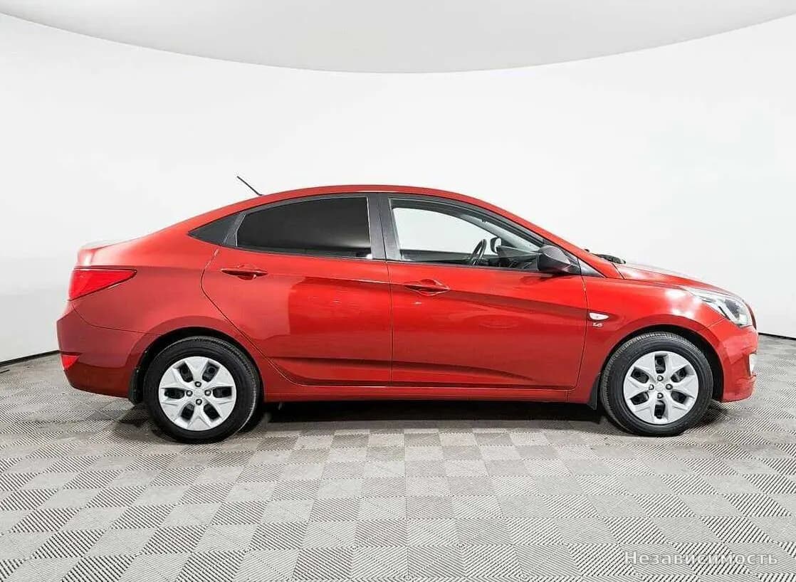 Hyundai Solaris 2016 с пробегом — фото 4