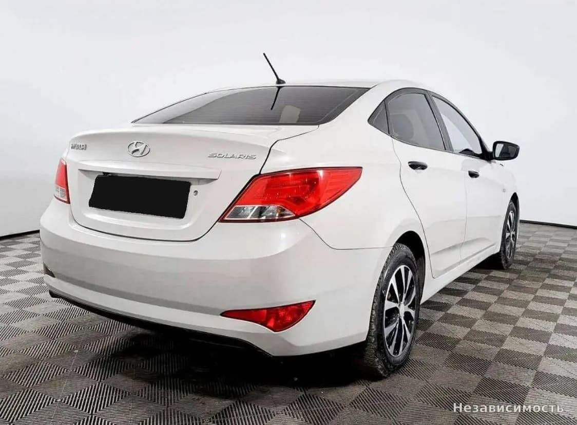 Hyundai Solaris 2015 с пробегом — фото 4