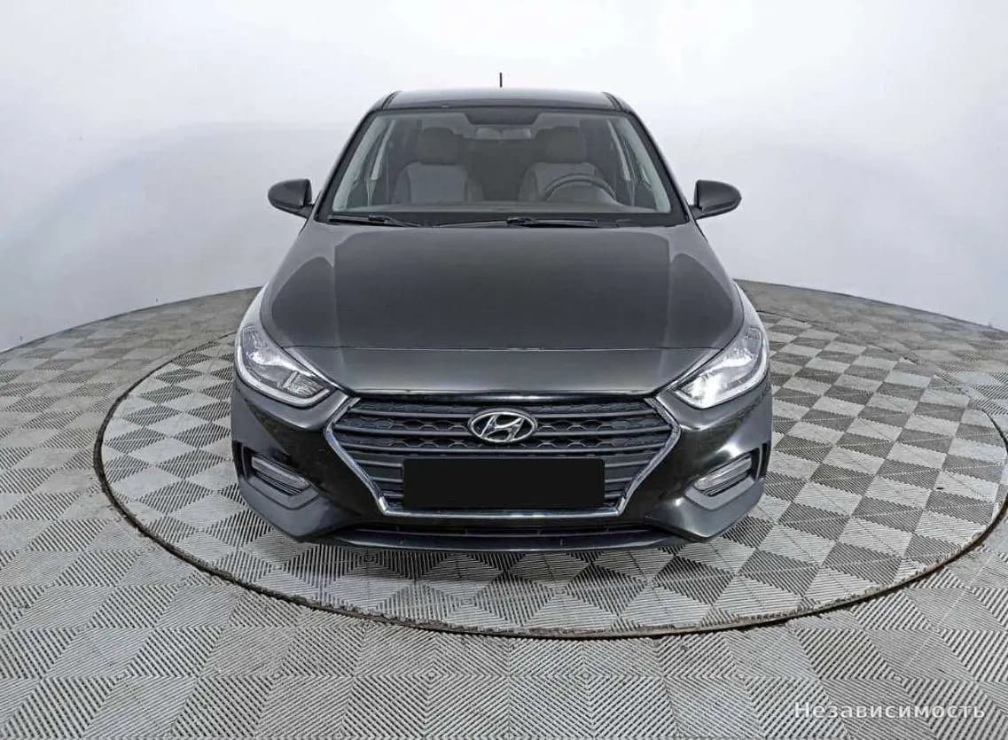 Hyundai Solaris 2018 с пробегом — фото 2