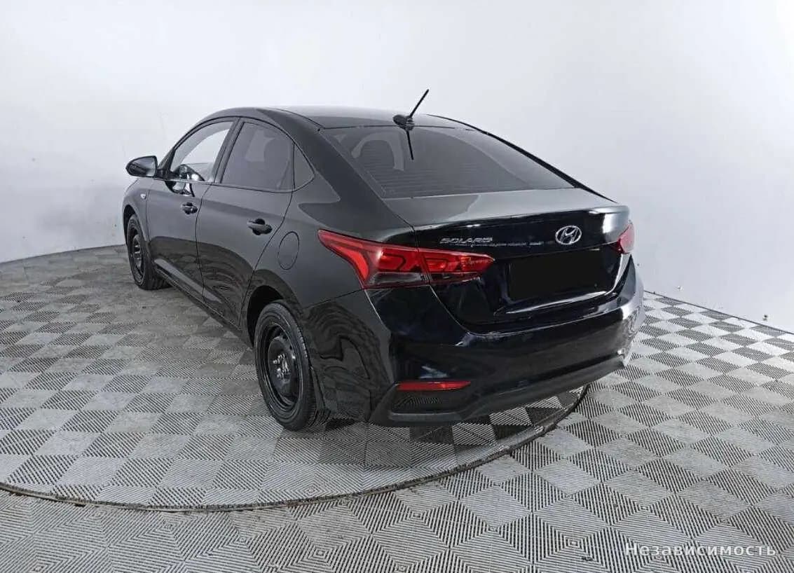Hyundai Solaris 2018 с пробегом — фото 7