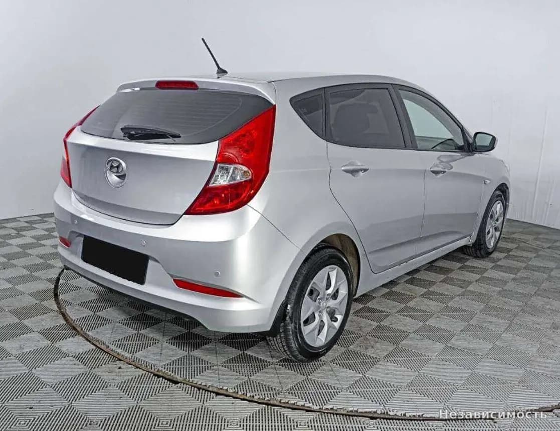 Hyundai Solaris 2016 с пробегом — фото 5