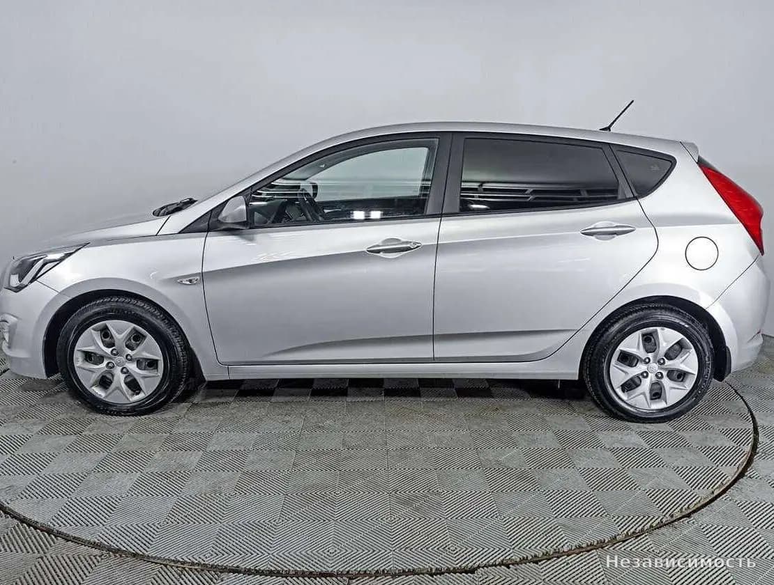 Hyundai Solaris 2016 с пробегом — фото 8