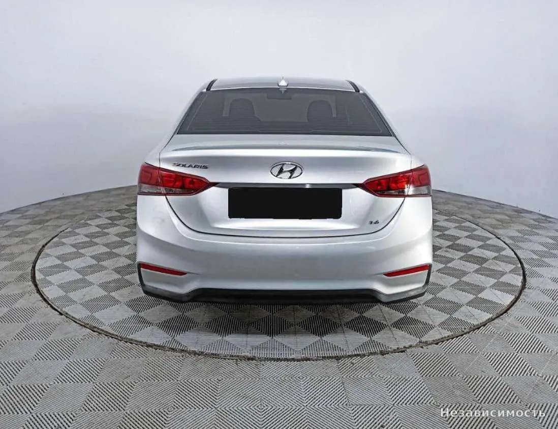 Hyundai Solaris 2017 с пробегом — фото 6