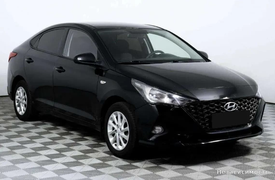 Hyundai Solaris 2021 с пробегом — фото 3