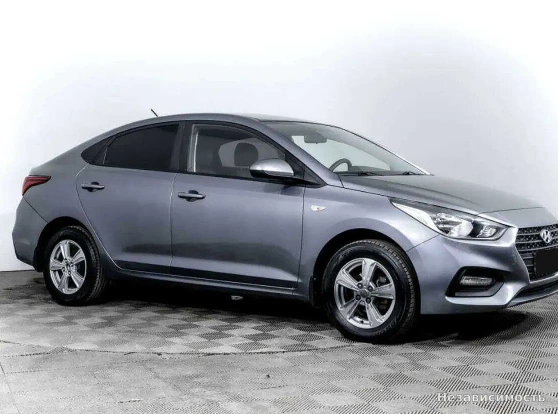 Hyundai Solaris 2017 с пробегом — фото 3