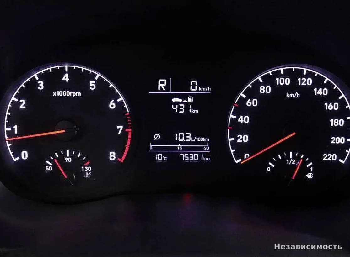 Hyundai Solaris 2017 с пробегом — фото 10