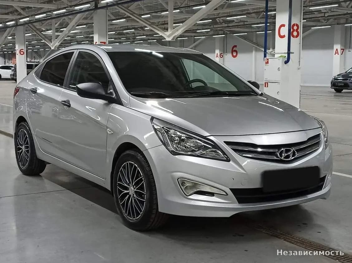 Hyundai Solaris 2016 с пробегом — фото 3