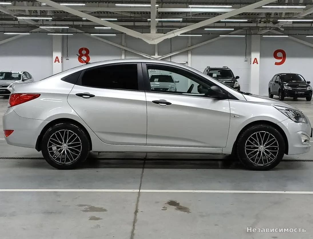 Hyundai Solaris 2016 с пробегом — фото 4