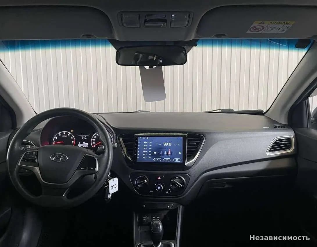 Hyundai Solaris 2019 с пробегом — фото 9