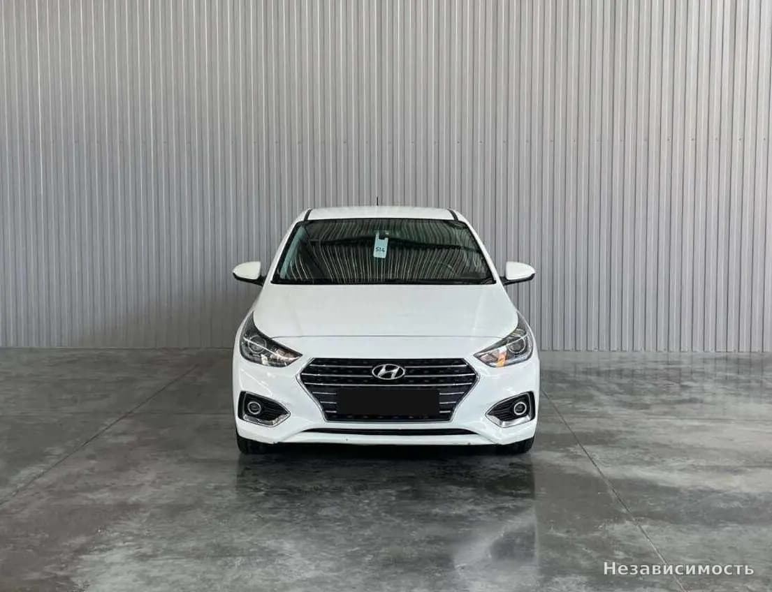 Hyundai Solaris 2018 с пробегом — фото 2
