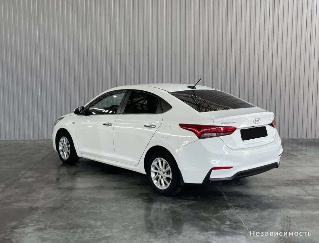 Hyundai Solaris 2018 с пробегом — фото 7
