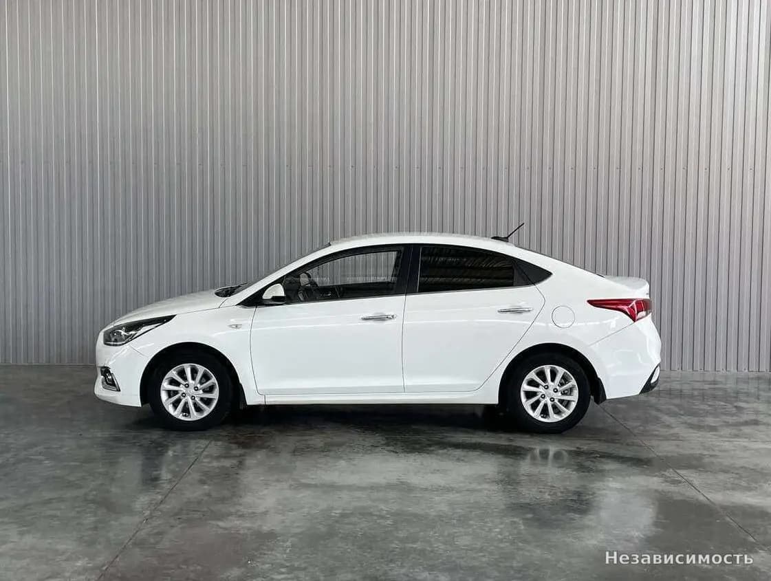 Hyundai Solaris 2018 с пробегом — фото 8