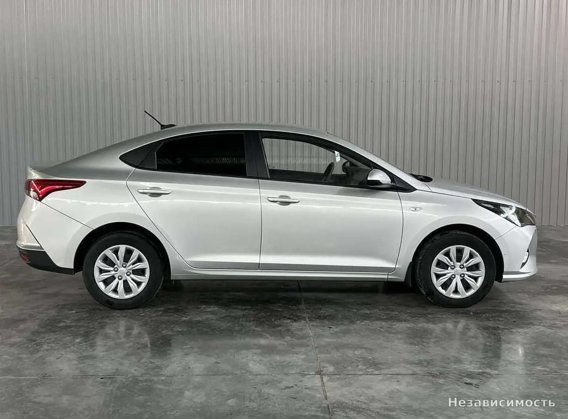 Hyundai Solaris 2020 с пробегом — фото 8