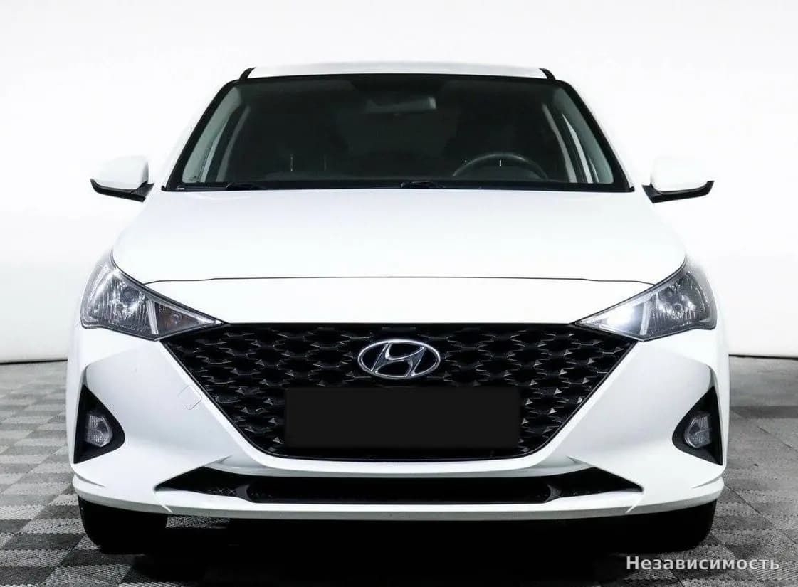 Hyundai Solaris 2021 с пробегом — фото 2