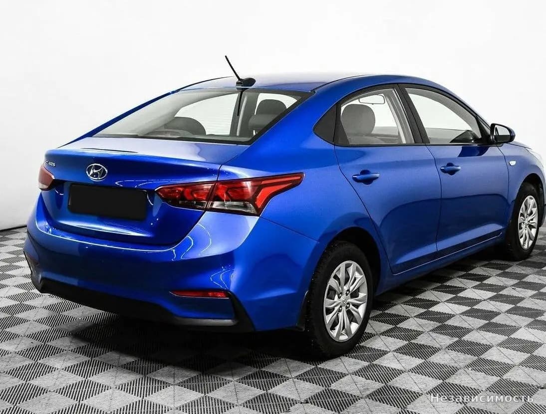 Hyundai Solaris 2017 с пробегом — фото 5