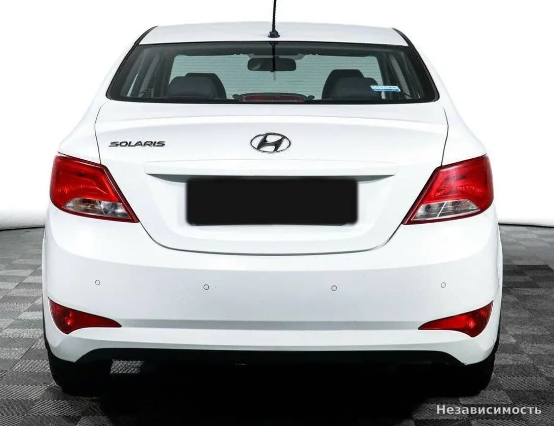Hyundai Solaris 2016 с пробегом — фото 5