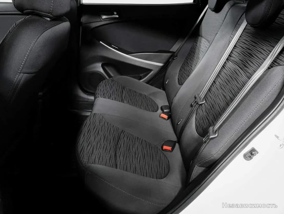 Hyundai Solaris 2016 с пробегом — фото 9