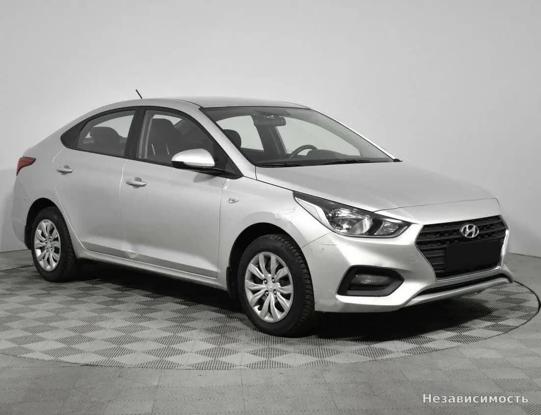 Hyundai Solaris 2017 с пробегом — фото 3