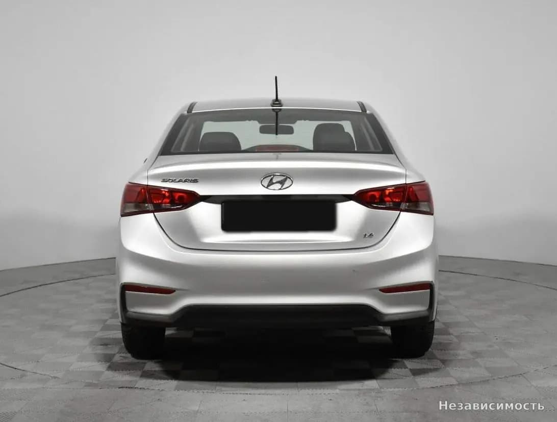 Hyundai Solaris 2017 с пробегом — фото 6