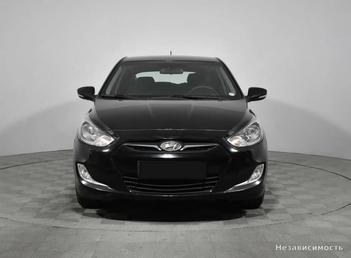 Hyundai Solaris 2012 с пробегом — фото 2