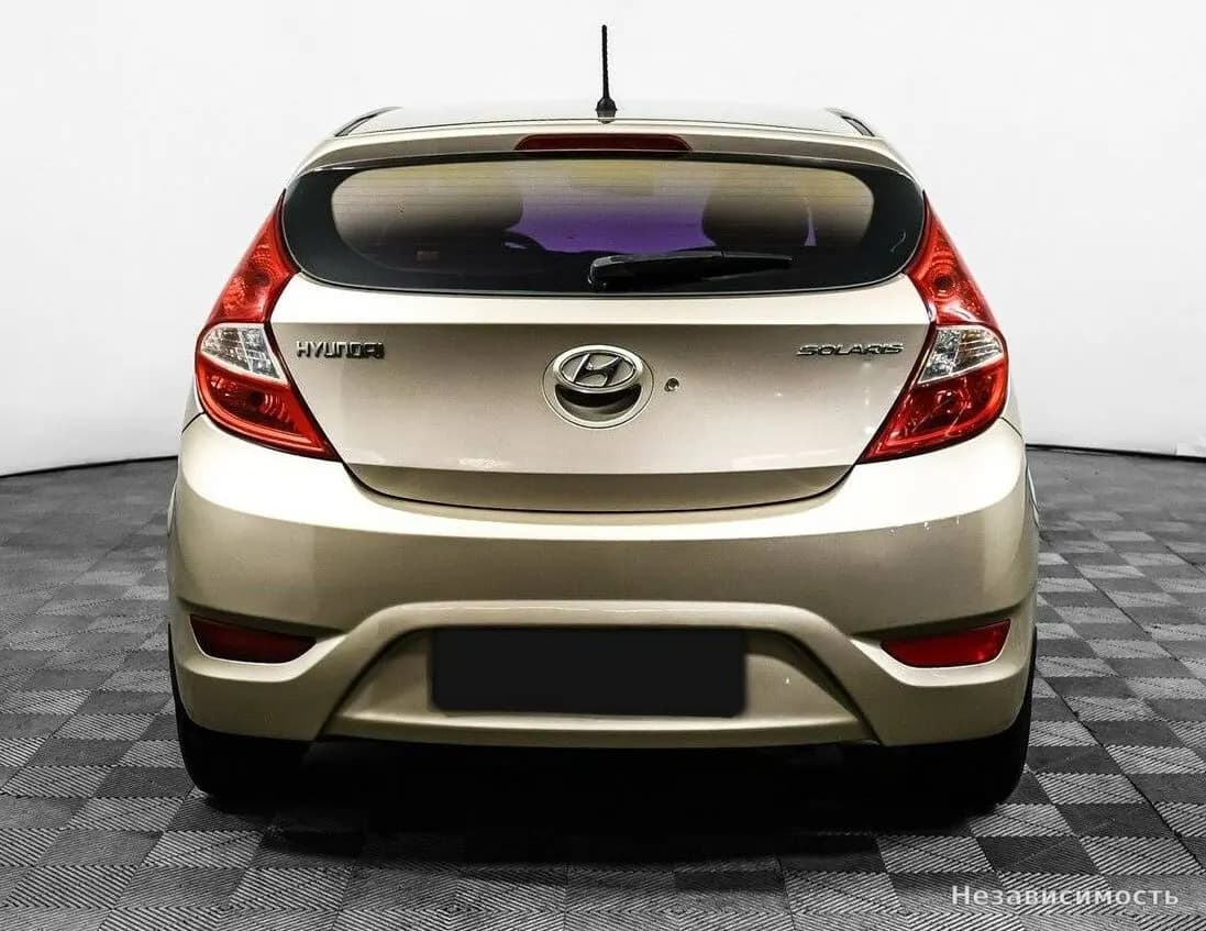 Hyundai Solaris 2012 с пробегом — фото 6