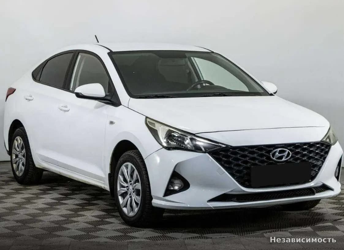 Hyundai Solaris 2020 с пробегом — фото 3