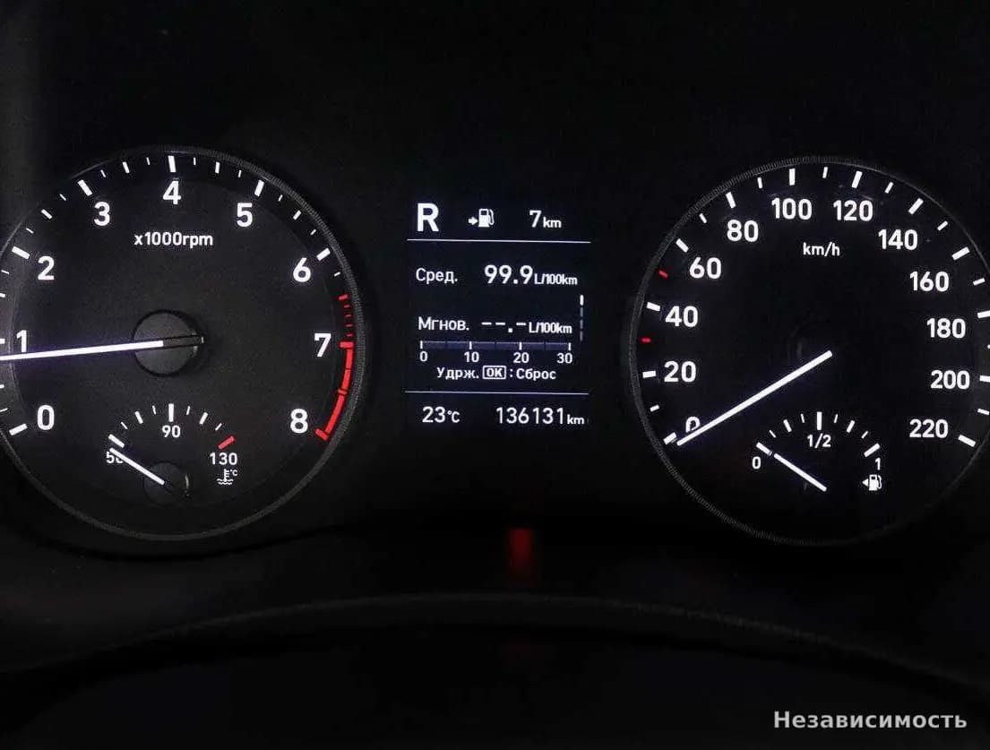 Hyundai Solaris 2017 с пробегом — фото 9