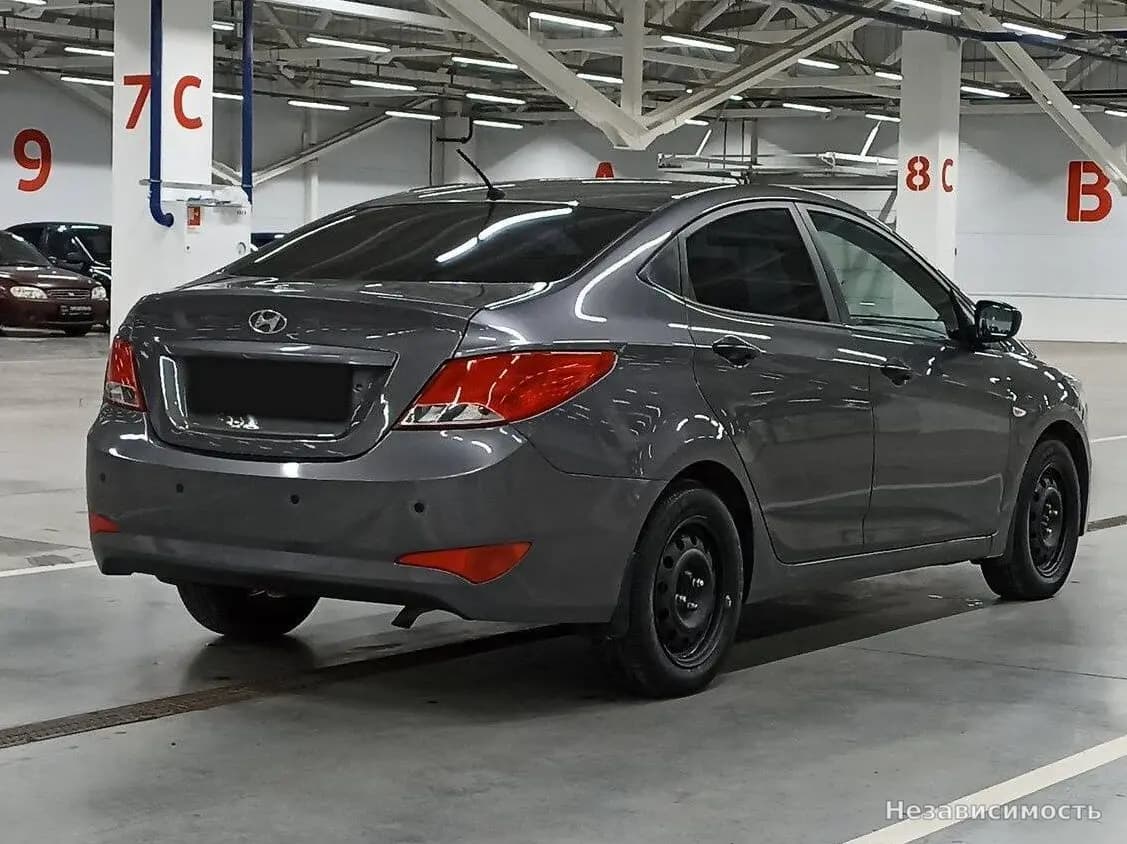 Hyundai Solaris 2015 с пробегом — фото 5
